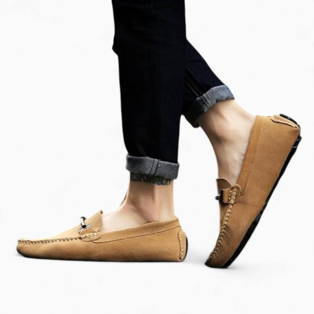 Mocassins en daim beige naturel pour homme