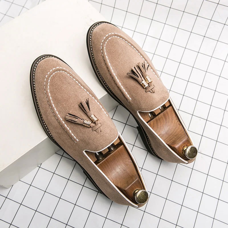 Mocassins en daim à glands pour homme