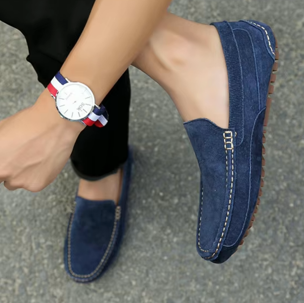 Mocassins beiges en daim pour homme