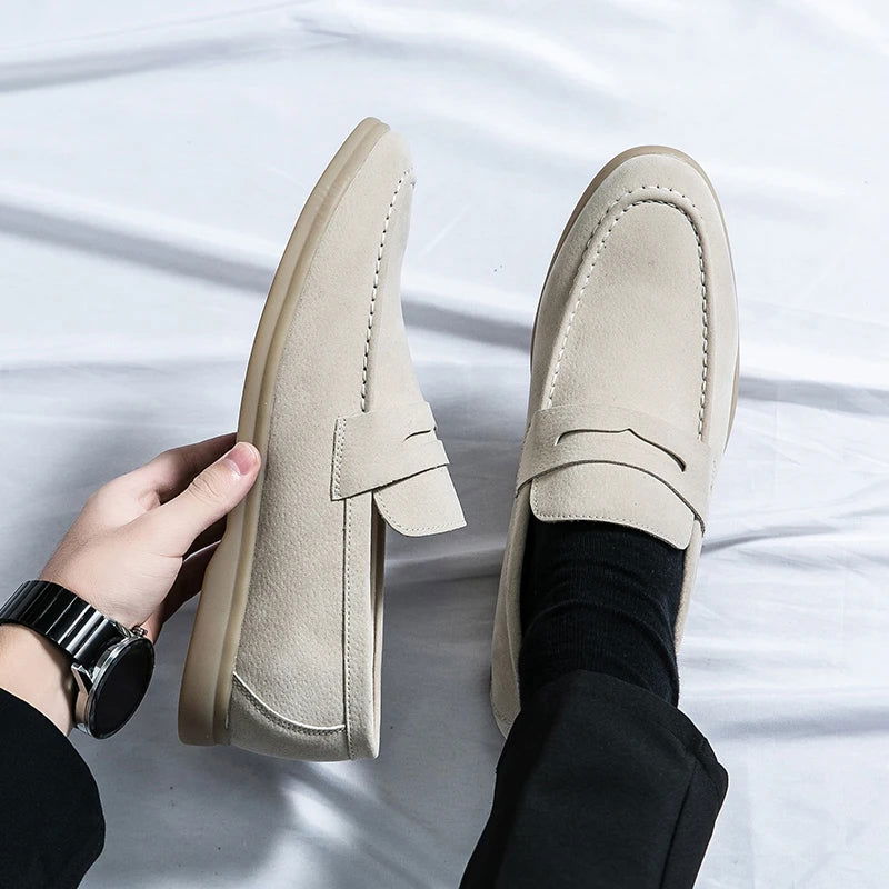 Mocassins en daim style raffiné pour homme
