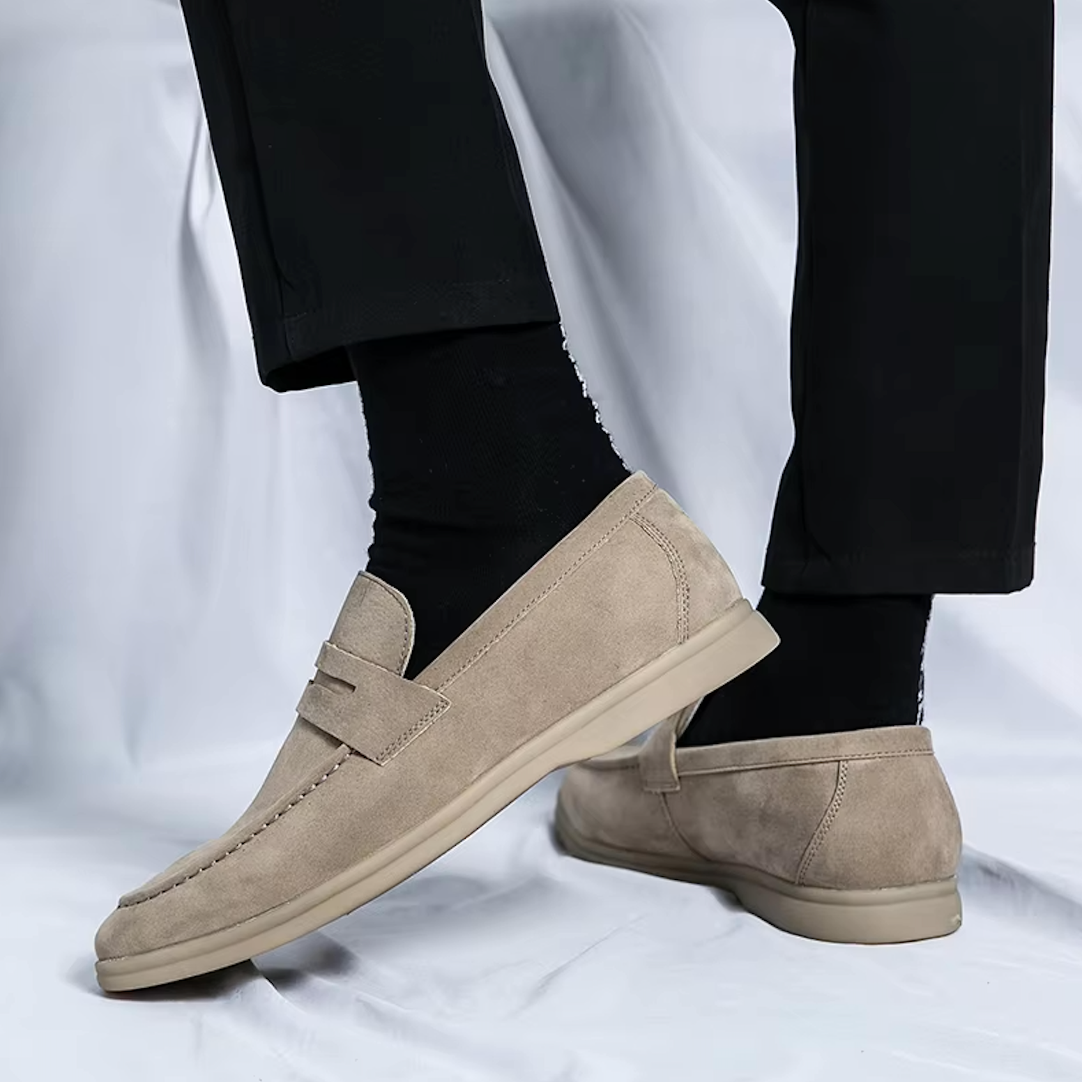 Mocassins en daim style raffiné pour homme