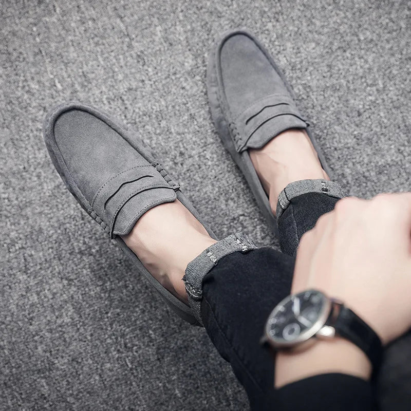 Mocassins en daim beige pour homme