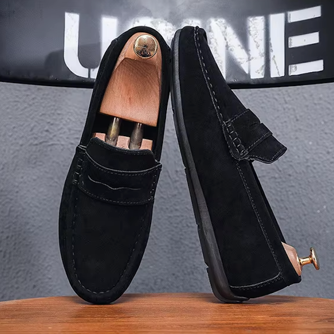 Mocassins en daim beige pour homme