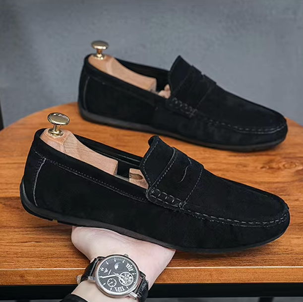 Mocassins en daim beige pour homme