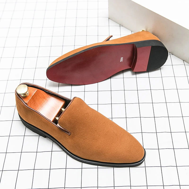 Mocassins en daim marron foncé pour homme