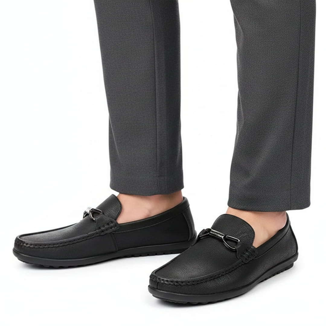 Mocassins en cuir italien avec boucle métallique pour homme