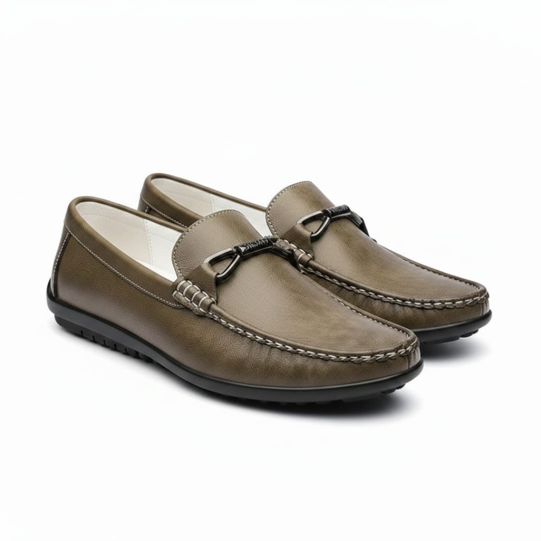 Mocassins en cuir italien avec boucle métallique pour homme
