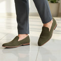 Mocassins en daim kaki pour homme
