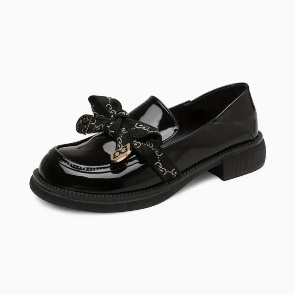 Mocassins vernis noirs à nœud