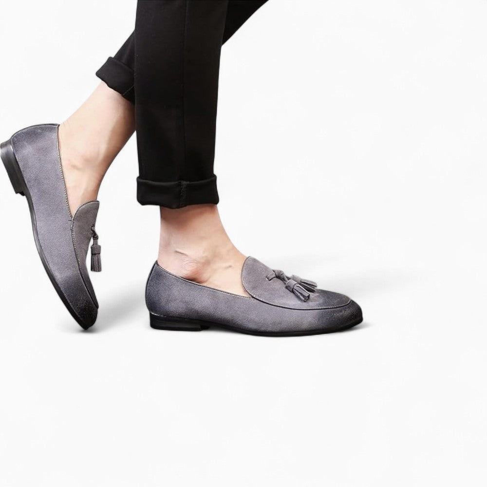 Mocassins en daim gris à glands pour homme