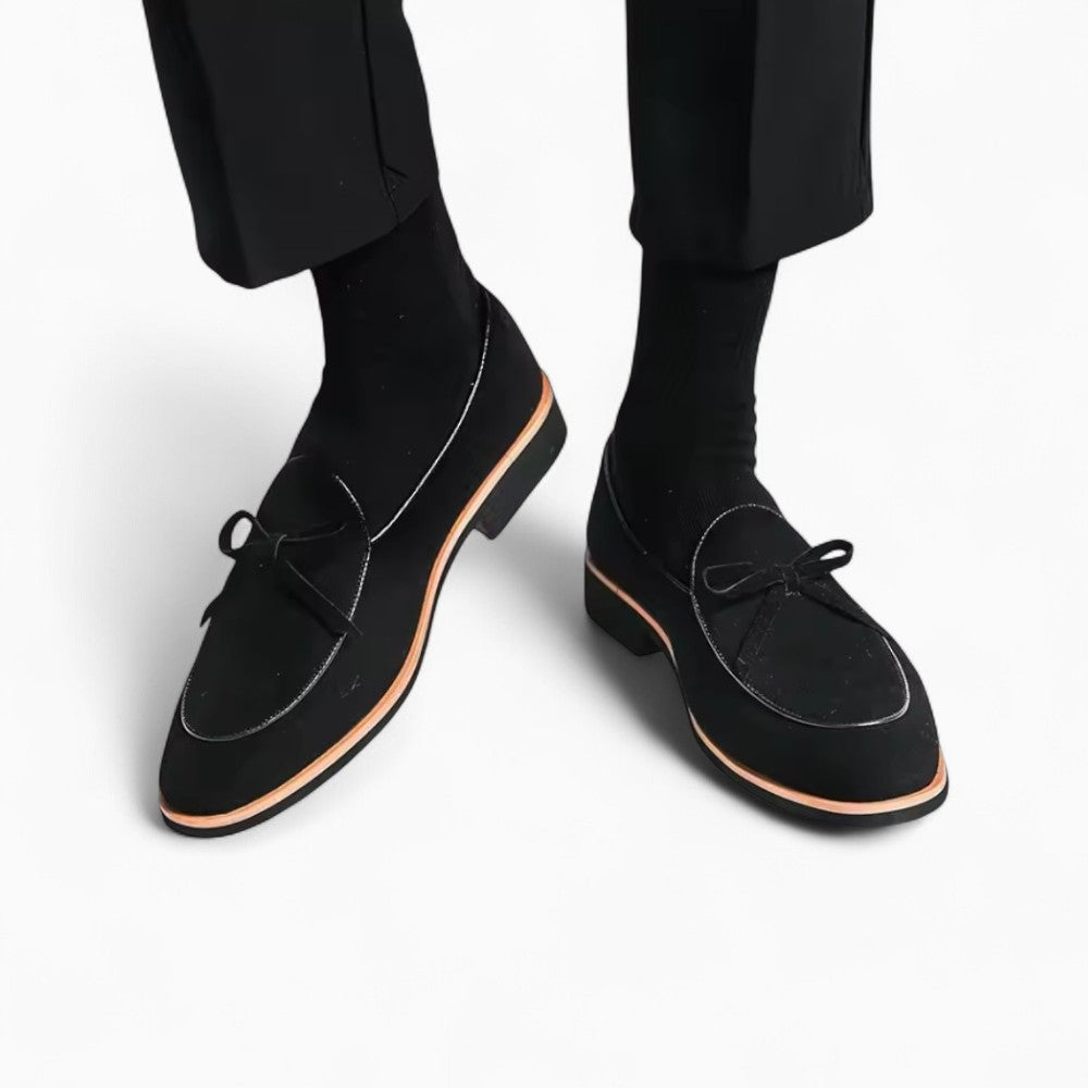 Mocassins en daim noir à glands pour homme