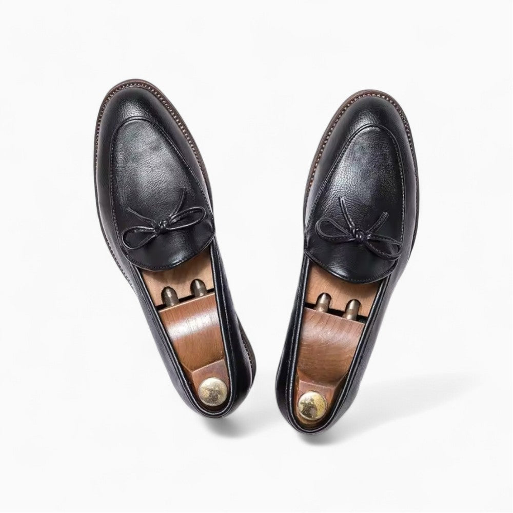 Mocassins en cuir noir à lacets  pour homme