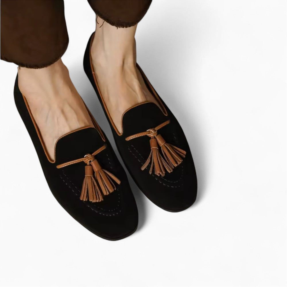 Mocassins en daim noir à glands