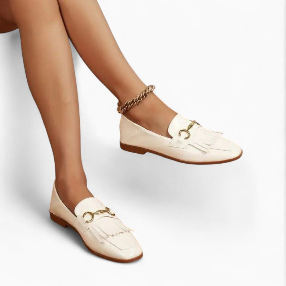 Mocassins blancs à frange style rétro