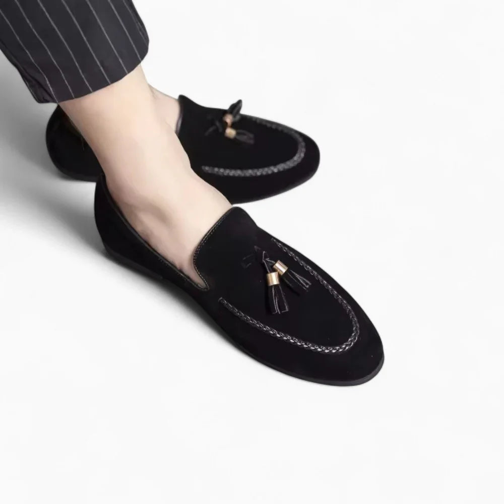 Mocassins en daim noir à glands pour homme